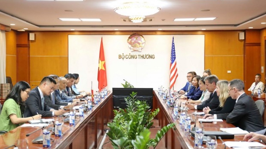 Vietnam, US discuss bilateral trade, investment ties